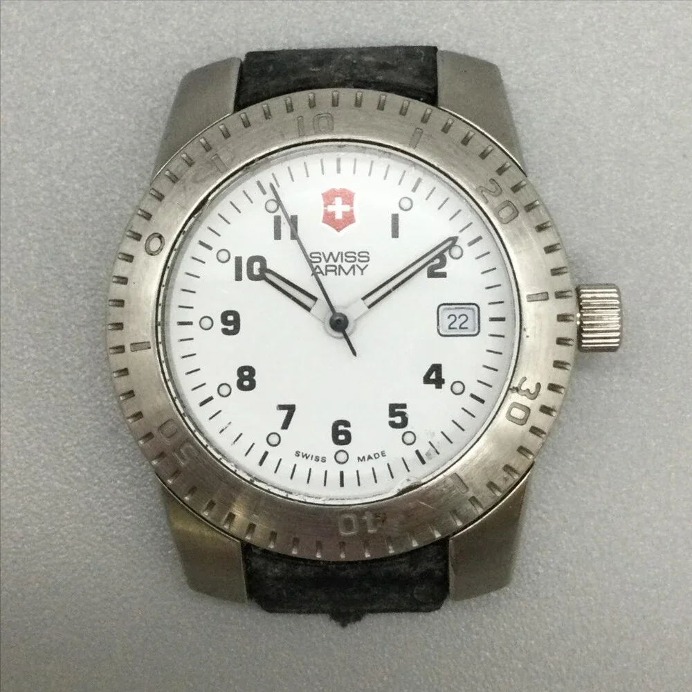 Vicotrinox Swiss Army Womens Watch 30mm White Dial NOT RUNNING FOR PARTS
